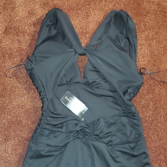 Stretchy V-Neck Little Black Dress - Picture 6 of 12